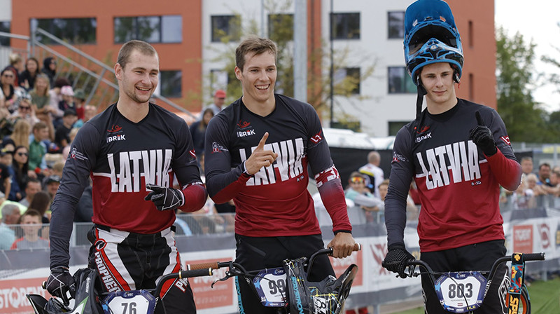 Helvijs Babris (no kreisās), Kristens Krīgers un Filips Krists Rozītis. Foto: Sandra Tūtere