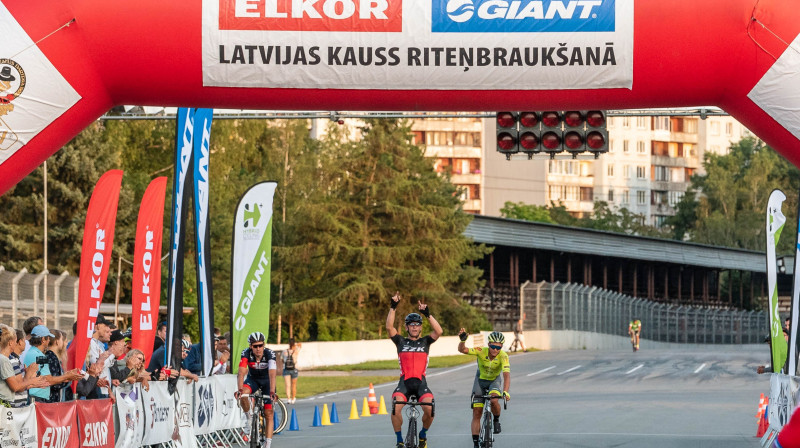 Elkor - Giant Latvijas kausa posms Biķernieku trasē noslēdzas ar Kristapa Knopa uzvaru.
Foto: Kaspars Suškevičs