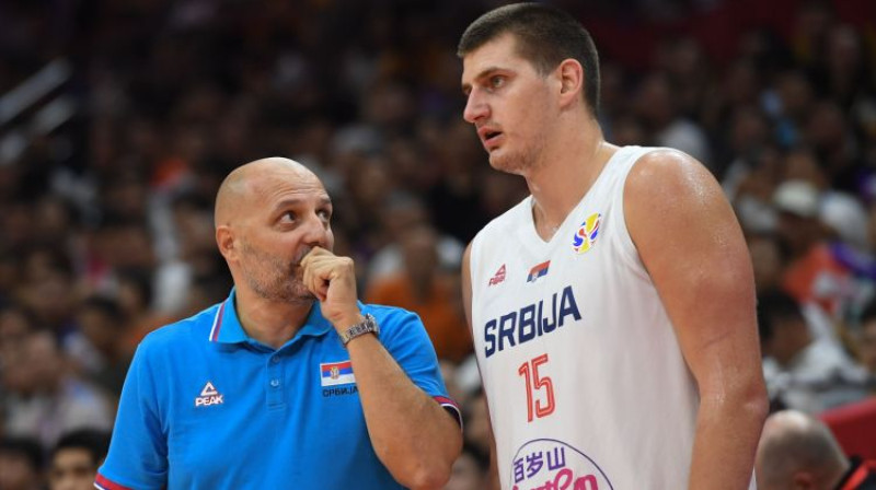 Saša Džordževičs un Nikola Jokičs. Foto: CHINE NOUVELLE/SIPA/Scanpix