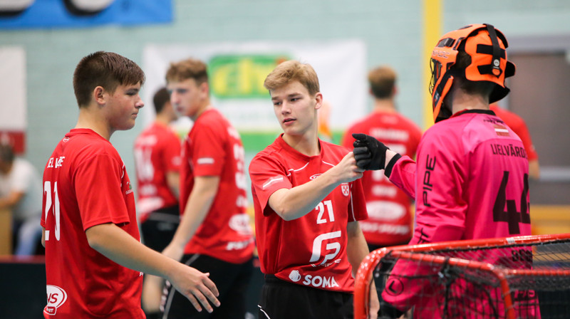 "Lielvārde/Fans". Foto: Ritvars Raits, floorball.lv