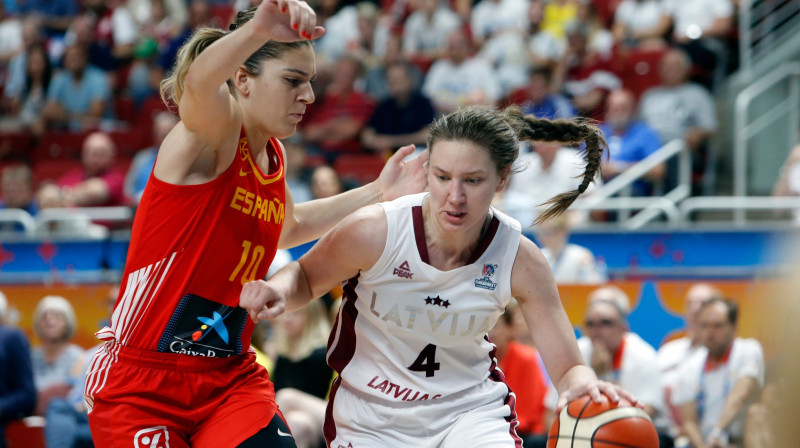 Paula Strautmane (nr.4) Eiropas čempionātā. Foto: Oksana Džadana/f64