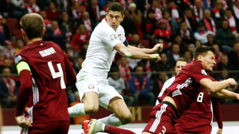 Roberts Levandovskis martā spēlē pret Latviju. Foto: Reuters/Scanpix