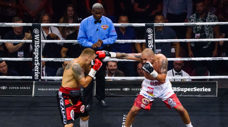 Mairis Briedis pret Kšištofu Glovacki. Foto: Chine Nouvelle/Sipa/Scanpix