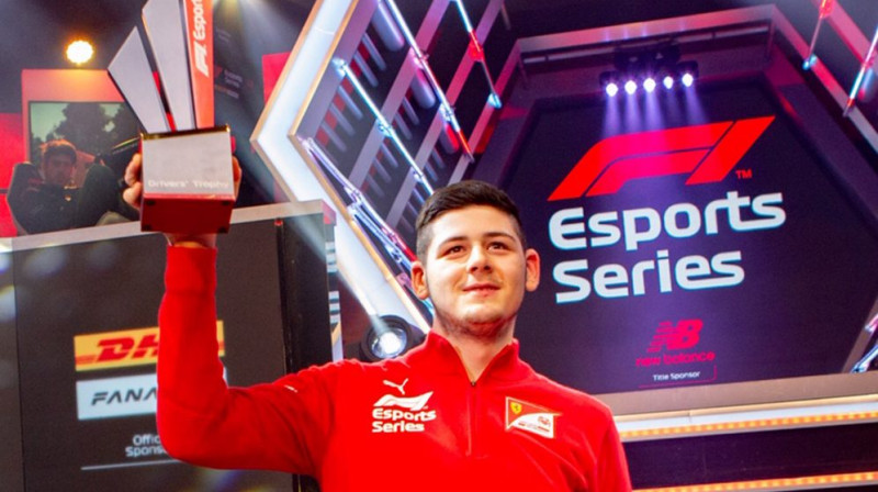 Davids Tonica, Foto: Scuderia Ferrari