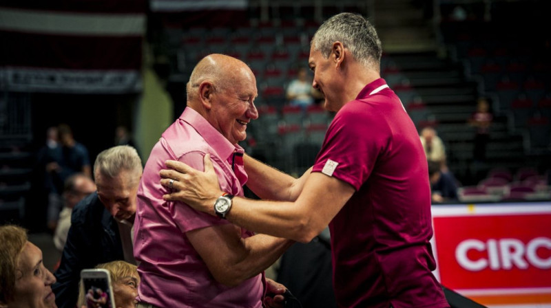 Jānis Zeltiņš un Ainars Bagatskis. Foto: basket.lv