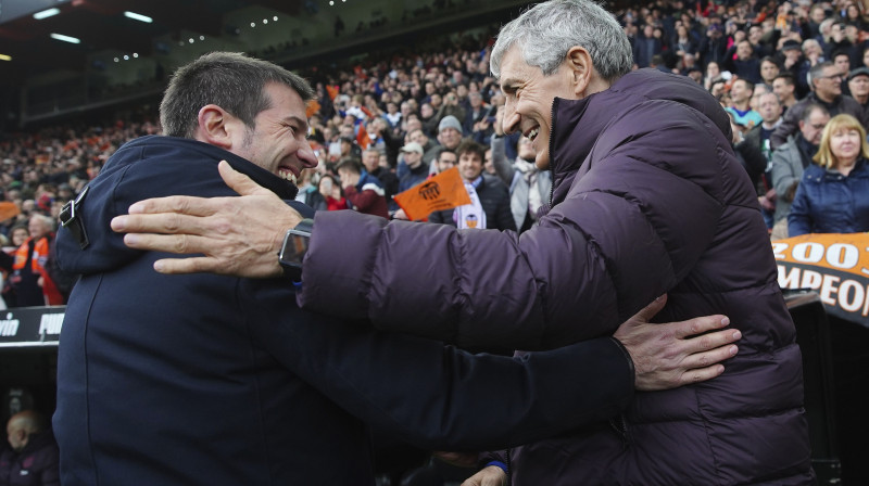 Alverts Seladess un Kike Setjēns. Foto: AP/Scanpix