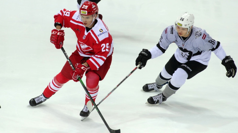 Maskavas "Spartak" pret "Rīgu". Foto: mhl.khl.ru