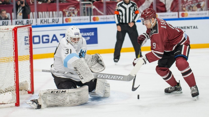 Kārters Eštons šosezon Minskas ''Dinamo'' vārtsargus pārspējis katrā spēlē. Foto: Kaspars Volonts/dinamoriga.lv