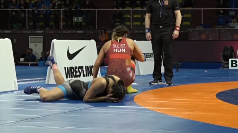 EČ debitante Ramina Mamedova piedzīvo zaudējumu. Foto: United World Wrestling