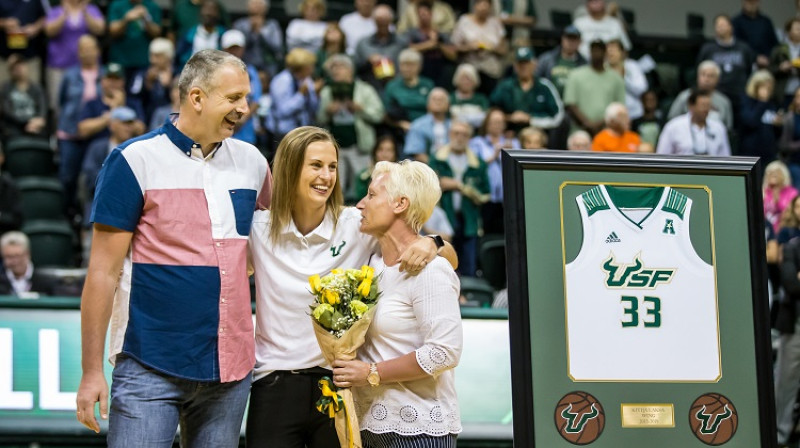 Jānis, Kitija un Elita Laksas 2019. gada 4. martā. Foto: USF