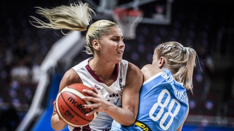 Elīna Babkina. Foto: Romāns Kokšarovs/Mikus Kļaviņš