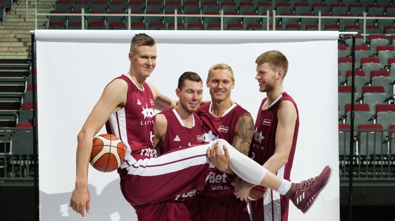 Kristaps Porziņģis, Dairis Bertāns, Jānis Timma, Dāvis Bertāns. Vladislavs Proškins, F64