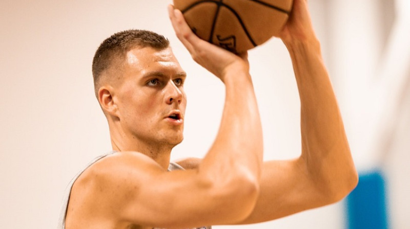 Kristaps Porziņģis treniņā 2020. gada 3. jūlijā. Foto: Mavericks