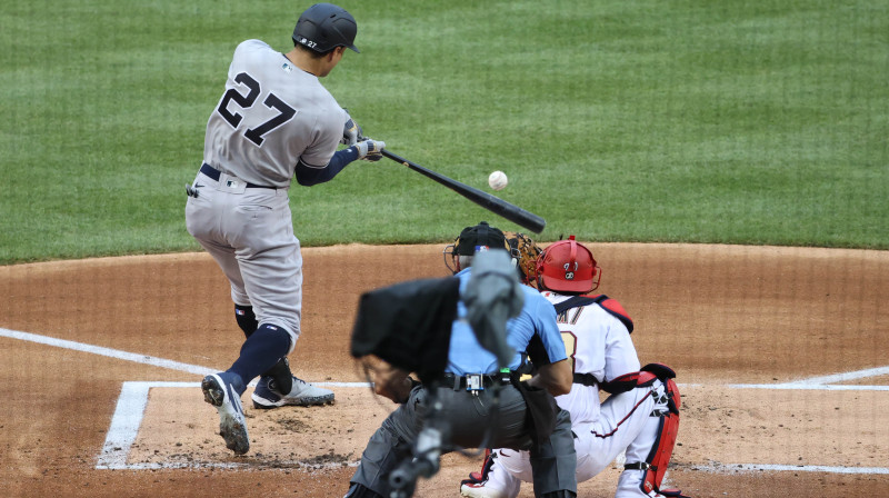 Džankarlo Stentons veic sezonas pirmo "Home run" sitienu
Foto: USA Today/Scanpix