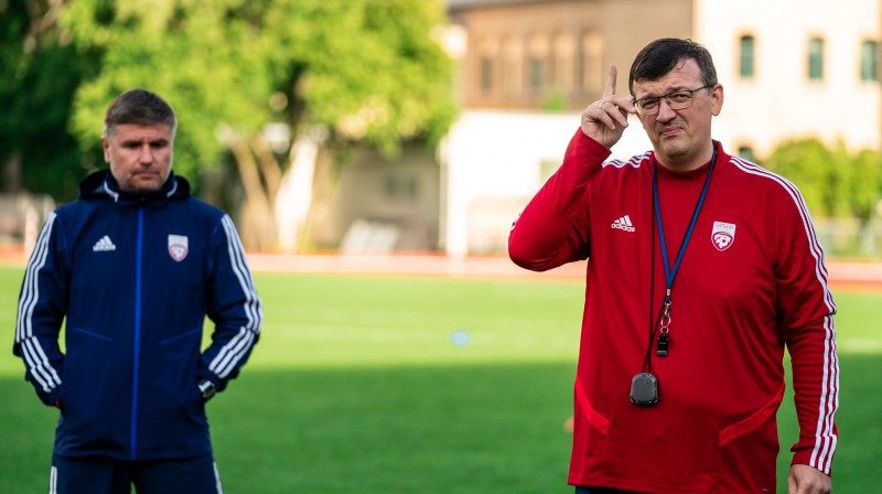 Marians Pahars un Dainis Kazakevičs. Foto: LFF