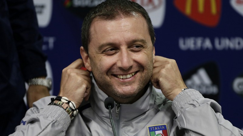 Deviss Mandža, 2013. gadā esot pie Itālijas U-21 izlases stūres. Foto: AP/Scanpix