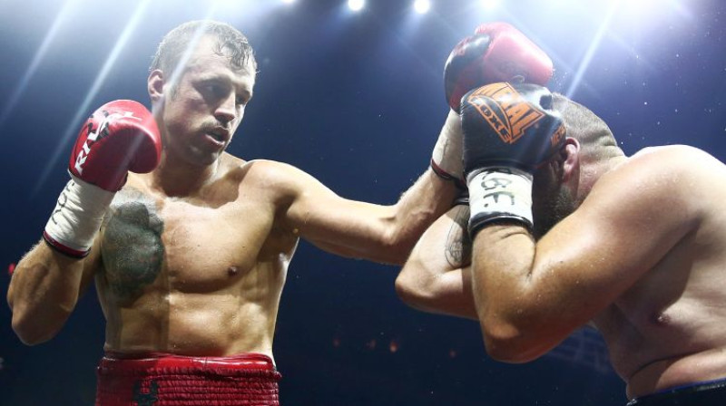 Mairis Briedis pirms diviem gadiem cīņā pret Delorjē. Foto: Tass/Scanpix