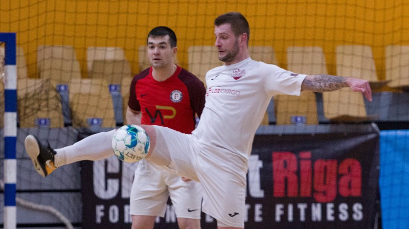 Daugavpils "Lokomotiv" spēlētājs Aigars Liņģis. Foto: A. Pupurāns/FC Petrow