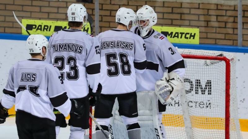 Foto: Arturs Stabulnieks