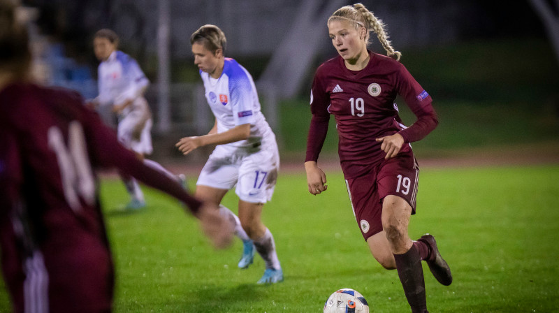 Karlīna Miksone mačā pret Slovākiju / Foto: Nora Krevņeva-Baibakova