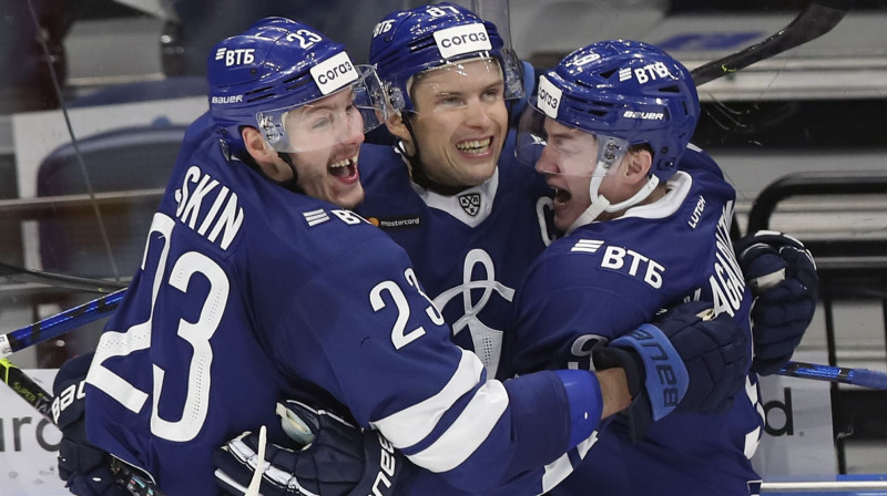 Dmitrijs Jaškins (2. vieta), Vadims Šipačovs (1. vieta) un Dmitrijs Kagarļickis (20. vieta). Foto: Sergei Savostyanov/TASS/Scanpix