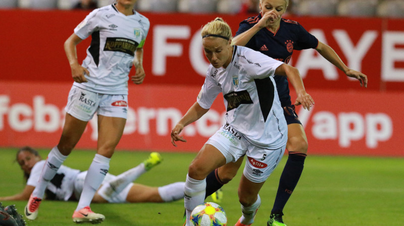 Kopparbergs/Göteborg FC spēlētājas mačā pret Minhenes ''Bayern''
foto: https://www.scanpix.ee/