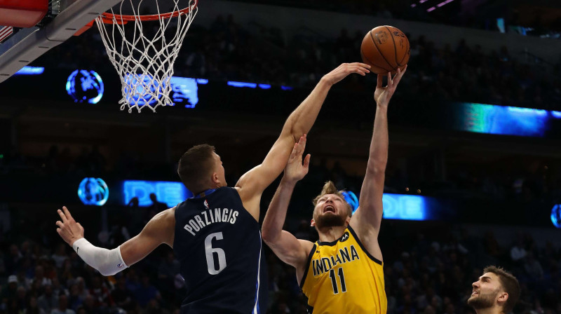 Kristaps Porziņģis un Domants Sabonis. Foto: AFP/Scanpix
