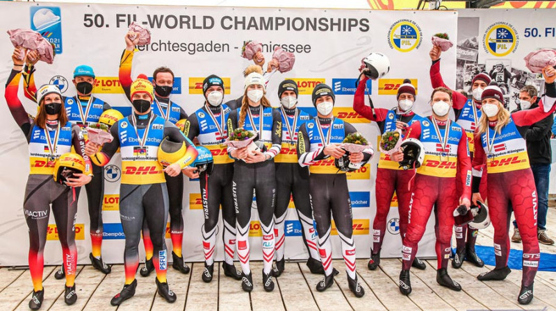 Laureāti pasaules čempionāta stafetē. Foto: FIL/Mareks Gaļinovskis