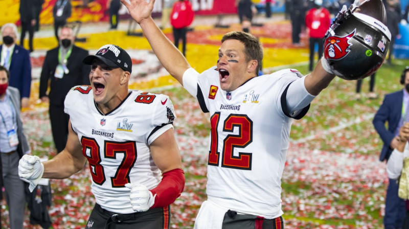 Robs Gronkovskis un Toms Breidijs svin panākumu. Foto: USA Today Sports/Scanpix