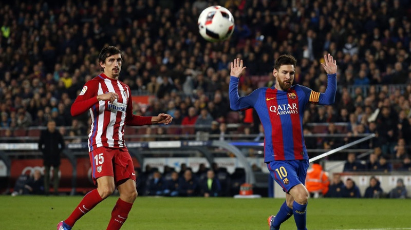 Stefana Saviča "Atletico" tabulā ievērojami apsteidz Lionela Mesi pārstāvēto "Barcelona". Foto: Reuters/Scanpix