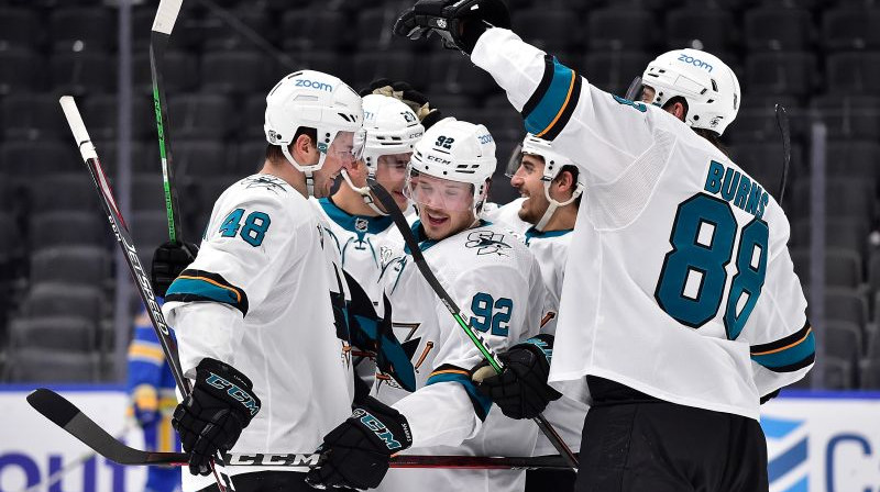 Rūdolfs Balcers (centrā). Foto: USA Sports Today/Scanpix