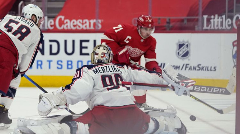 Elvis Merzļikins. Foto: AP/Scanpix