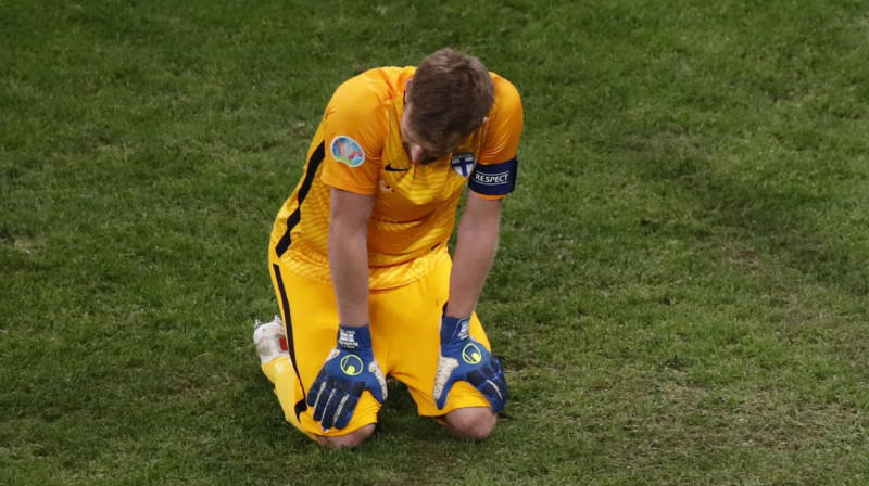 Somijas izlases vārtsargs Lukāšs Hradeckis. Foto: Anton Vaganov/AP/Scanpix