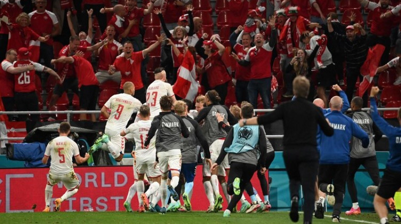 Dāņi līksmo. Foto: AFP