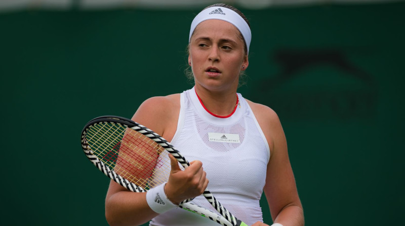 Aļona Ostapenko VImbldonā pirms diviem gadiem. Foto: AFP/Scanpix