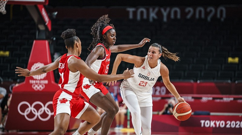 Ana Daboviča spēlē pret Kanādu. Foto: FIBA