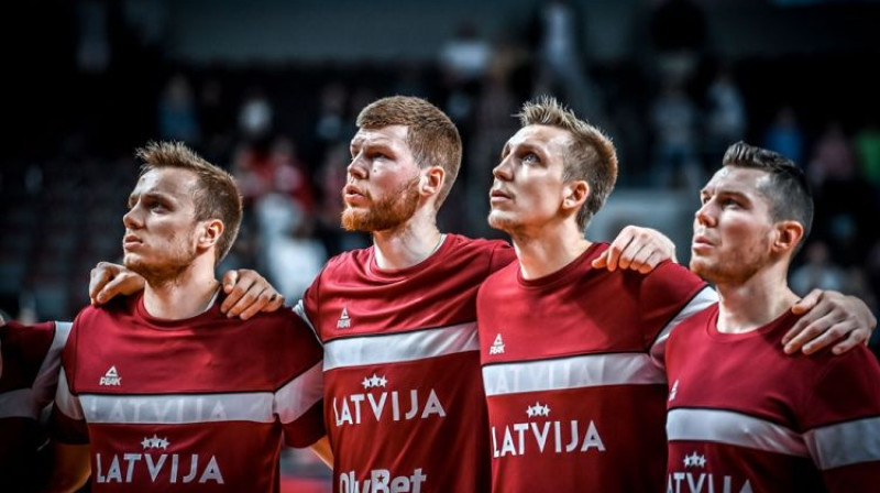 Artūrs Strautiņš, Dāvis Bertāns, Mareks Mejeris un Dairis Bertāns. Foto: FIBA