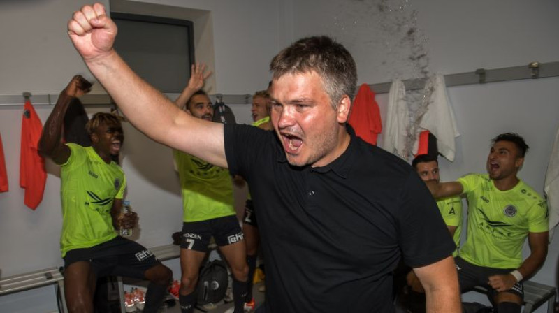"Riga" galvenais treneris Andris Riherts pēc uzvaras Maltā. Foto: Zigismunds Zālmanis, rigafc.lv