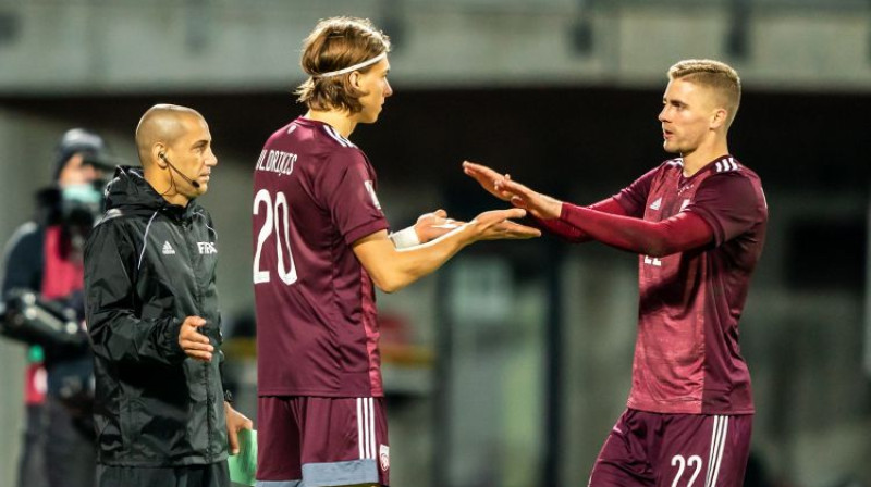 Roberts Uldriķis nomaina Vladislavu Gutkovski. Foto: LFF