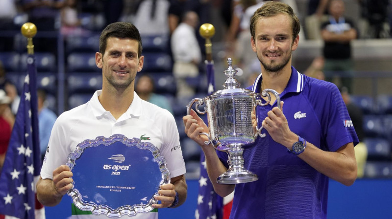 Novaks Džokovičs un Daniils Medvedevs "US Open" finālā. Foto: AP/Scanpix