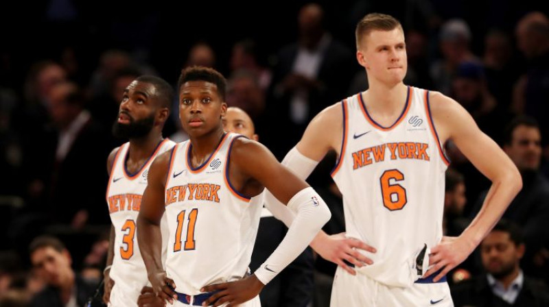 Tims Hārdevejs, Franks Nilikinā, Kristaps Porziņģis – bijušie Ņujorkas, tagad Dalasas spēlētāji. Foto: AFP/Scanpix