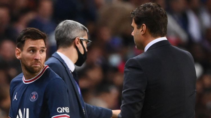 Lionels Mesi un Maurisio Početino. Foto: AFP/Scanpix