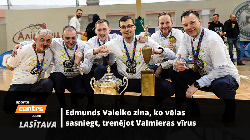 Edmunds Valeiko un "Cmoki Minsk" 2021. gada maijā. Foto: no personīgā arhīva