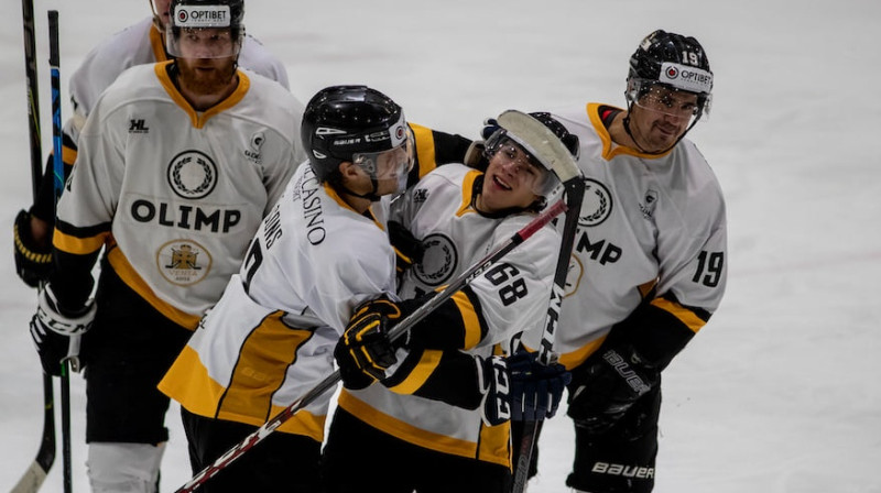 Rīgas "Olimp/Venta 2002" hokejisti. Foto: Guntis Lazdāns/Optibet Hokeja līga