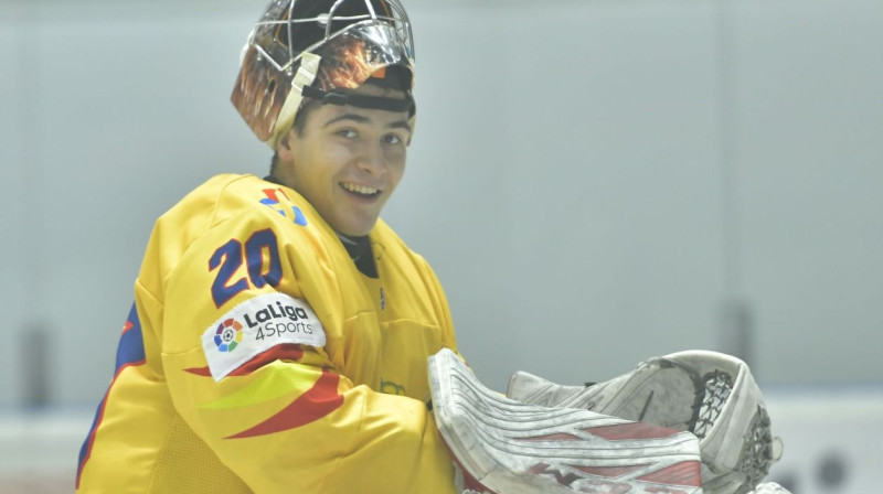 Spānijas U20 hokeja izlases vārtsargs Hulio Rapuns. Foto: iihf.com