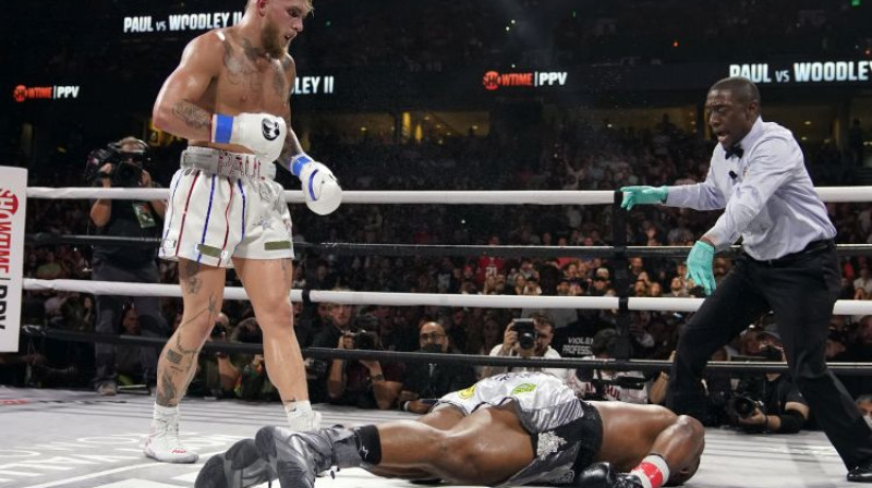 Džeiks Pols pēc Vudlija nokauta. Foto: AP/Scanpix