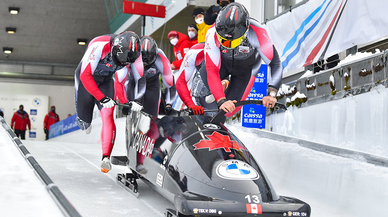 Kanādas bobslejisti. Foto: Viesturs Lācis|IBSF