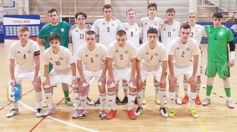 Latvijas U19 telpu futbola izlase. Foto: LFF