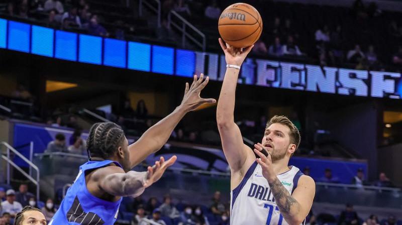 Mo Bamba un Luka Dončičs. Foto: USA Sports Today/Scanpix