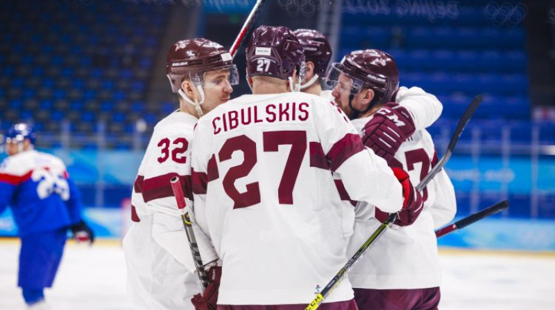 Latvijas hokeja izlase. Foto: EPA/Scanpix